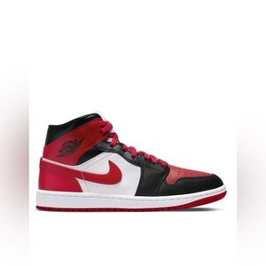 Like New Womens Nike Air Jordan 1 mid sneakers in black and red size 7.5